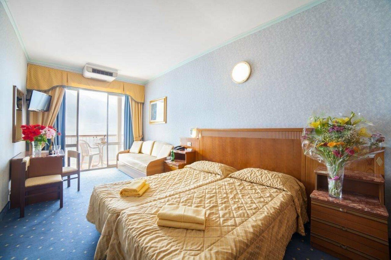 Hotel Astor ليمونِ سول غاردا المظهر الخارجي الصورة